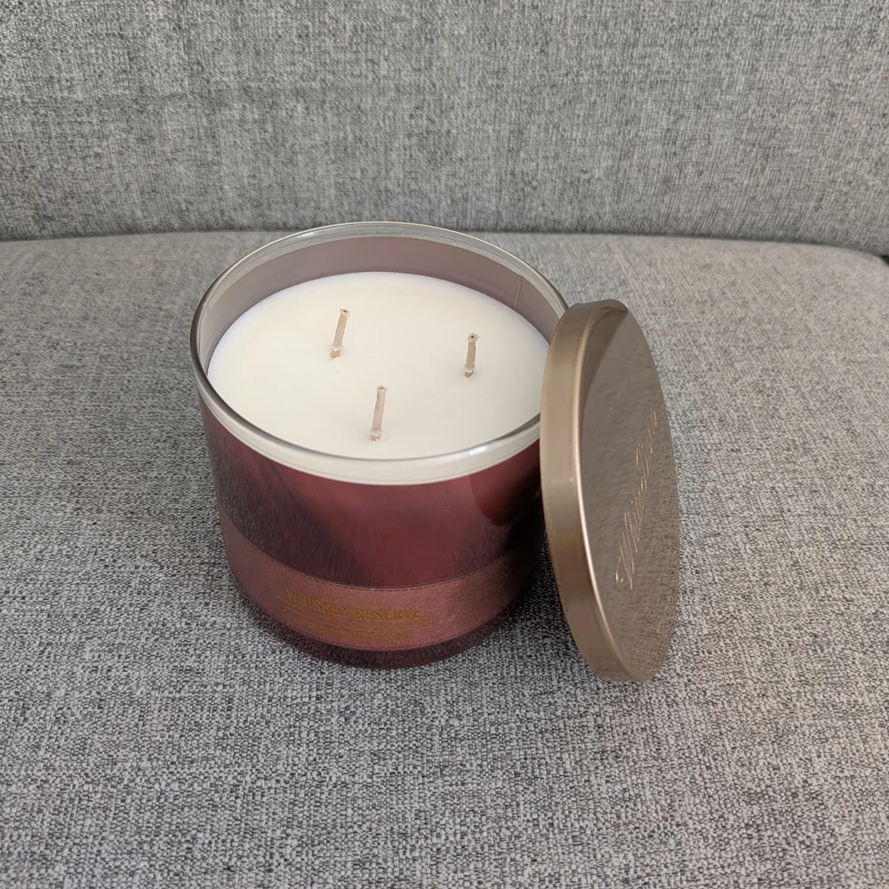 Whiskey Reserve Scented Candle - Brown and Gold - Picture 2 of 3